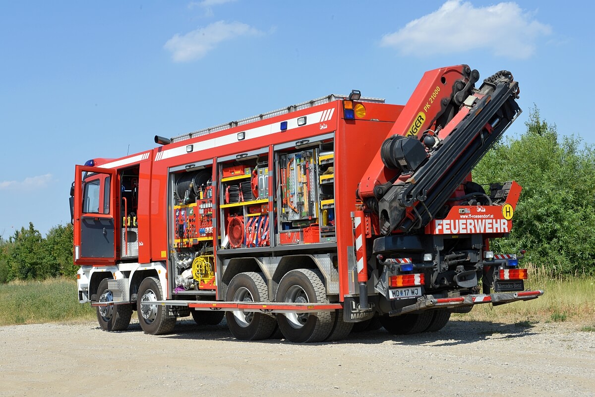 AT-Vösendorf-SRFS-MB-Actros-hlot-Lunte4729