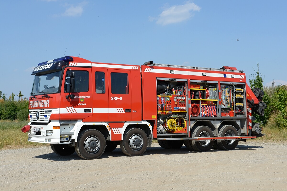 AT-Vösendorf-SRFS-MB-Actros-vlo-Lunte4747