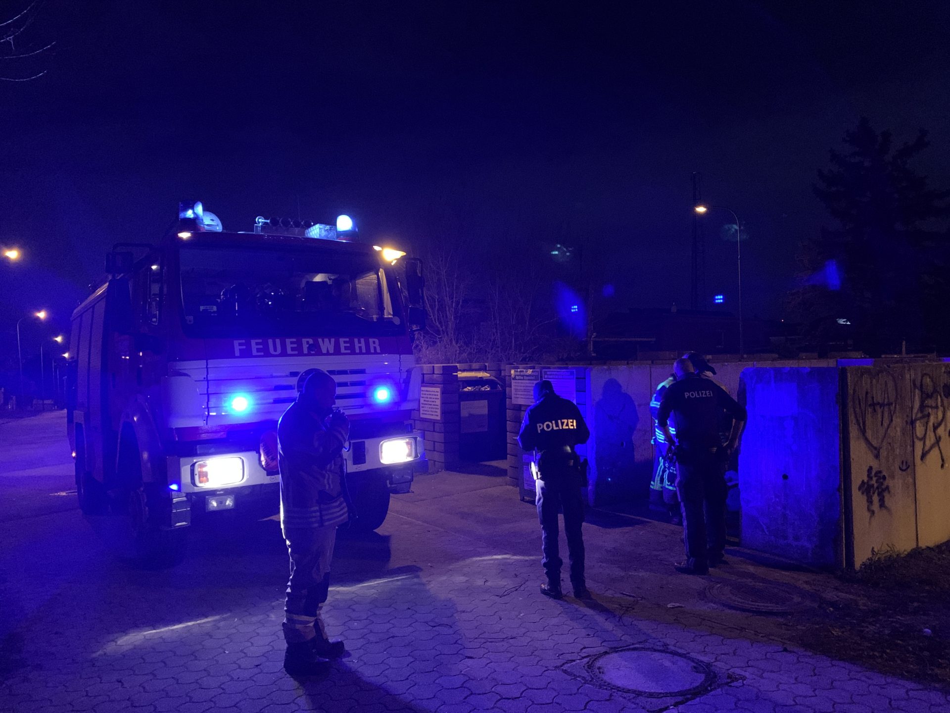 B1 - Müllbehälterbrand am 27.12.2020
