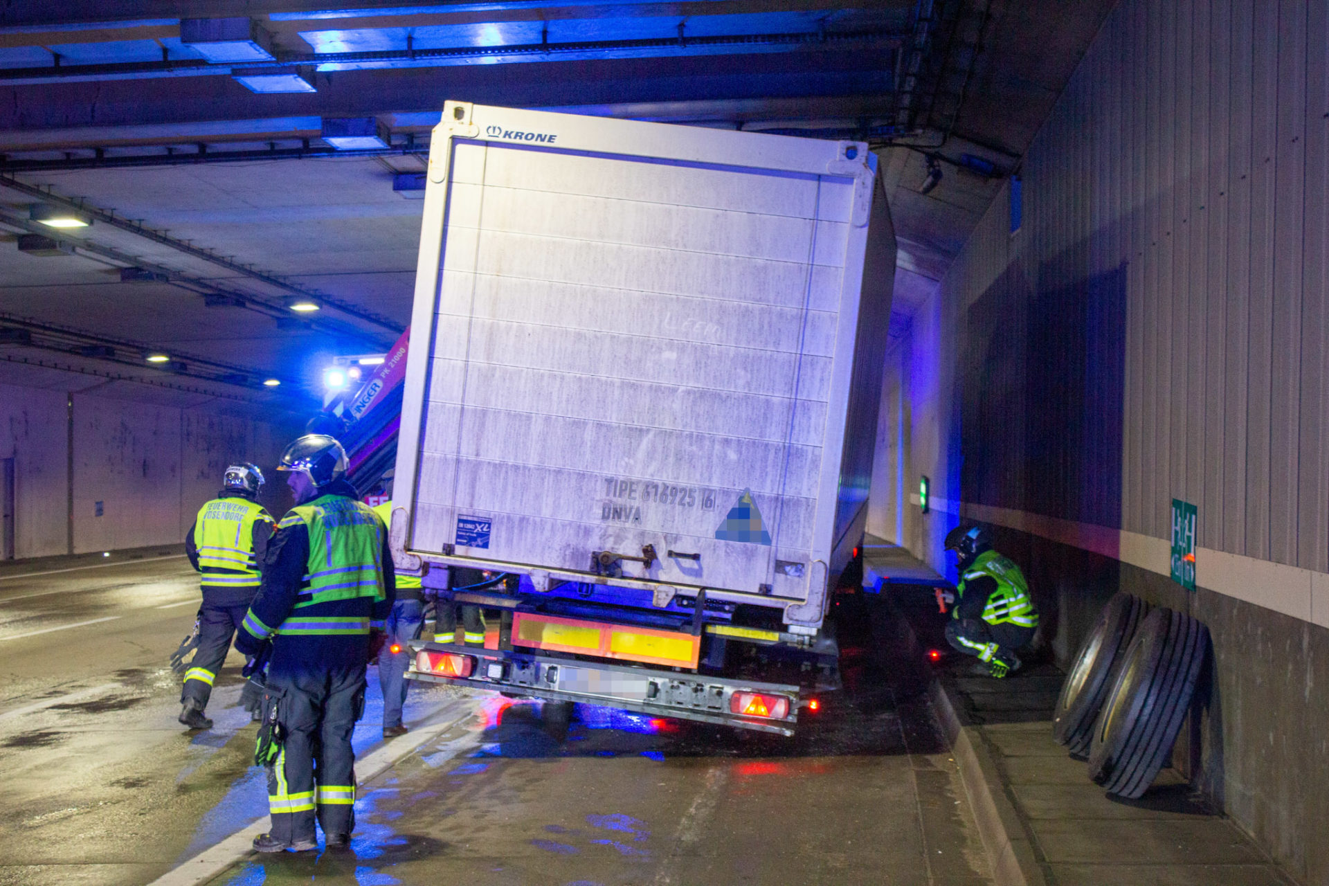 20230110, 0051 - T1_LKW Bergung S1-6