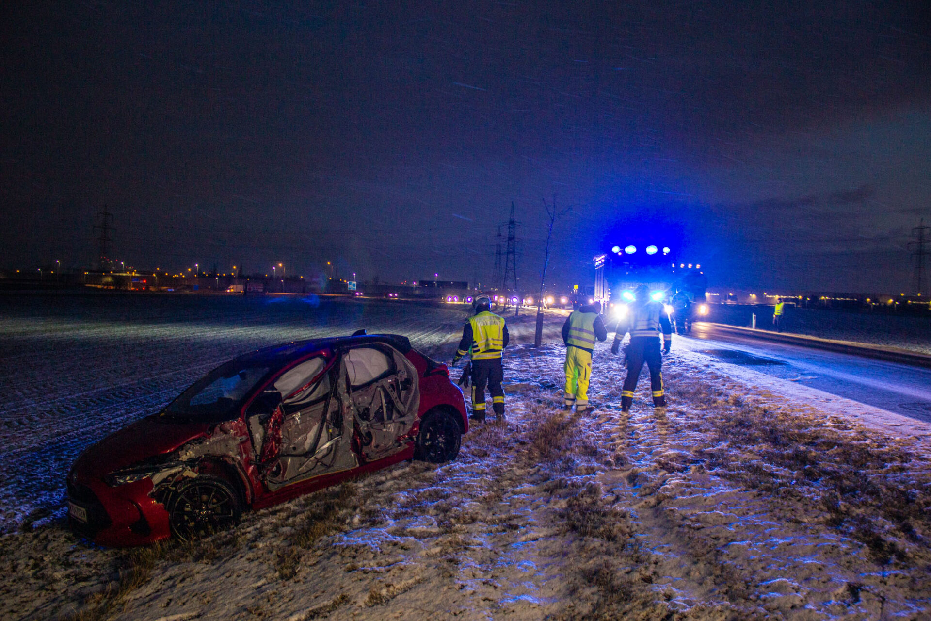 20231129, 0624 - T1_Fahrzeugbergung L154-Web