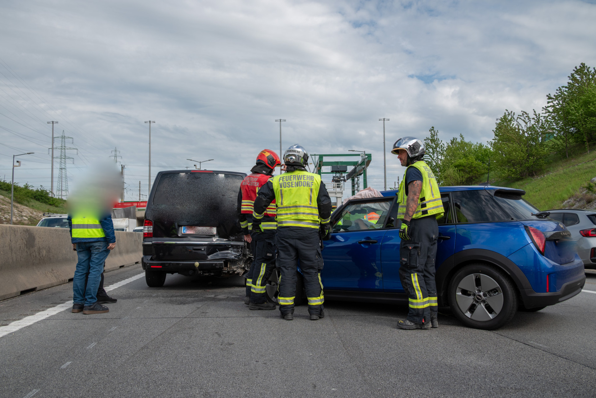 2025-04-24_1532_T2_Verkehrsunfall-Unklare_Lage-18_Web