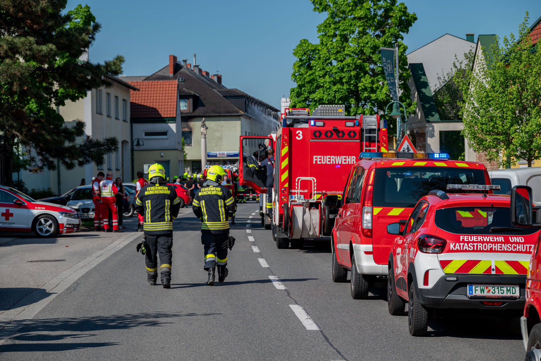 2025-04-27_1509_B3_Gebaeudebrand-Wohnhaus-24_Web