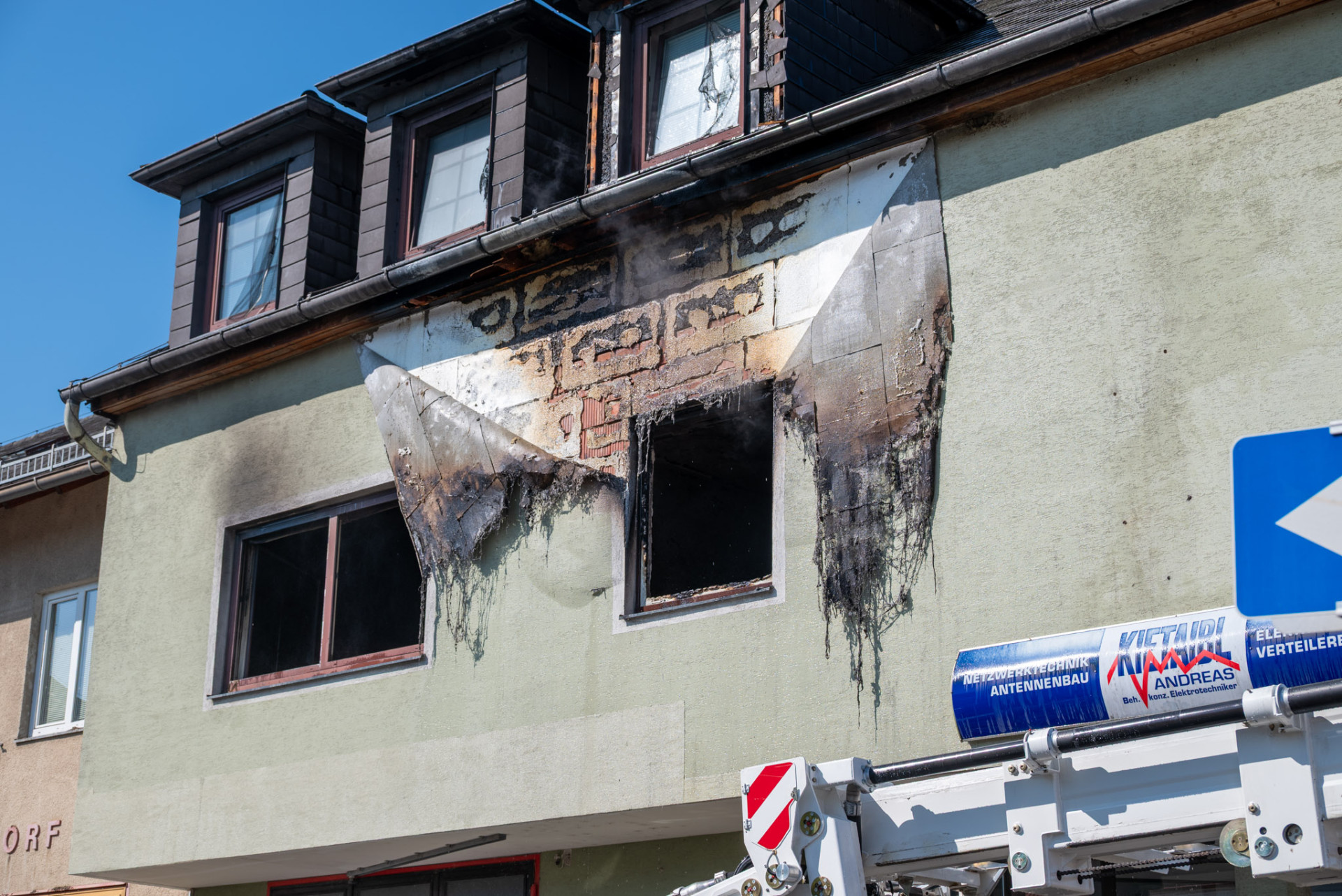 2025-04-27_1509_B3_Gebaeudebrand-Wohnhaus-39_Web